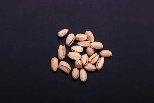 خرید انواع مغز پسته خنجری + قیمت