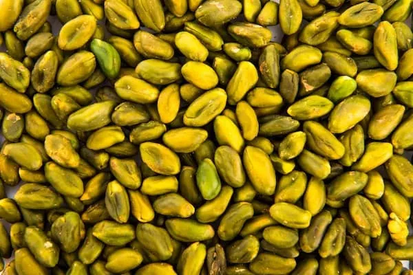 خواص تغذیه ای مغز پسته زرند