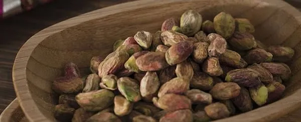 خرید مغز پسته اکبری نمکی با قیمت استثنایی