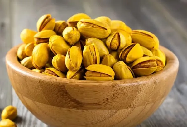 خرید و قیمت روز پسته اکبری زعفرانی